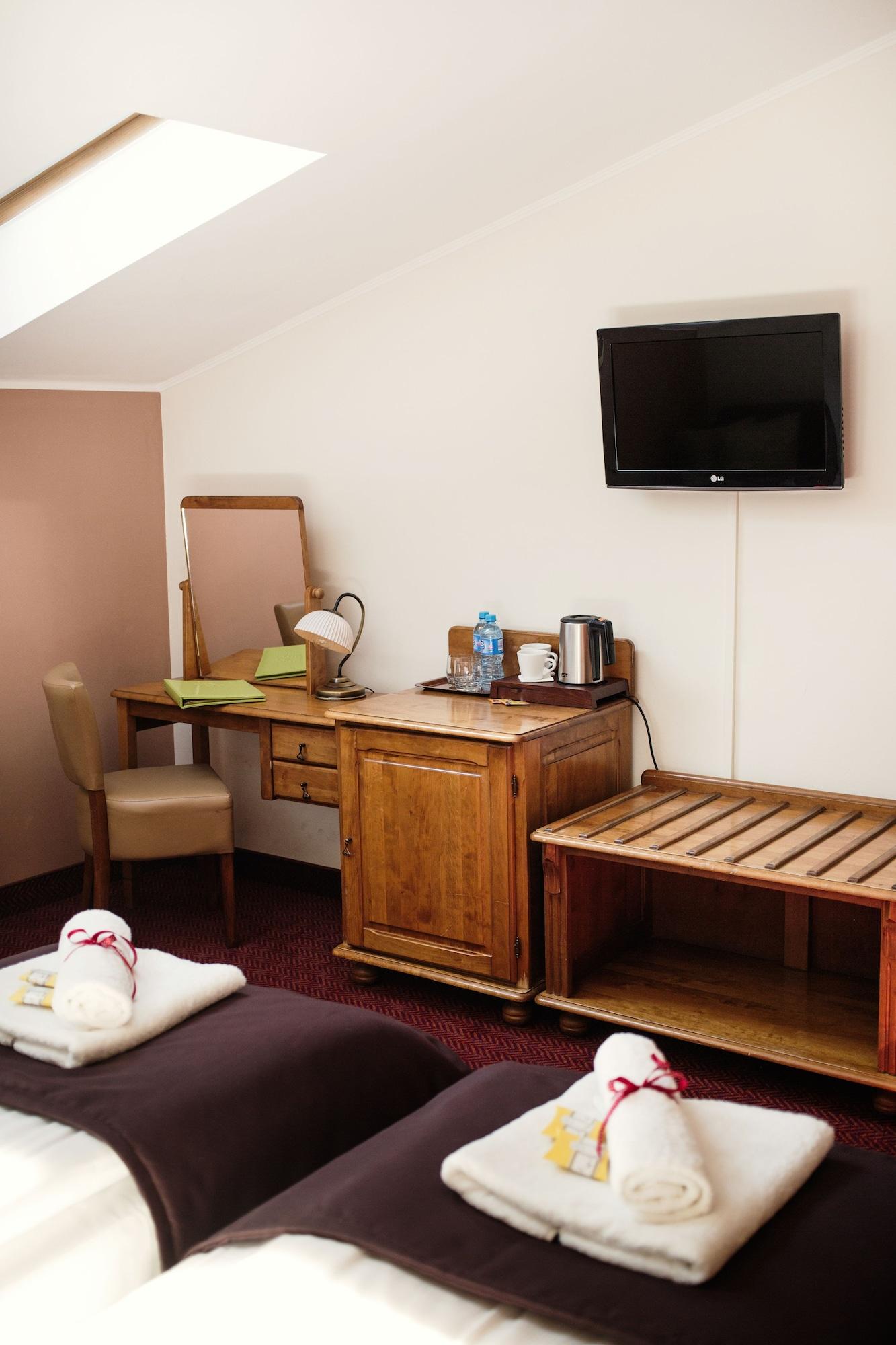 Hotel Eden Krakow Ngoại thất bức ảnh