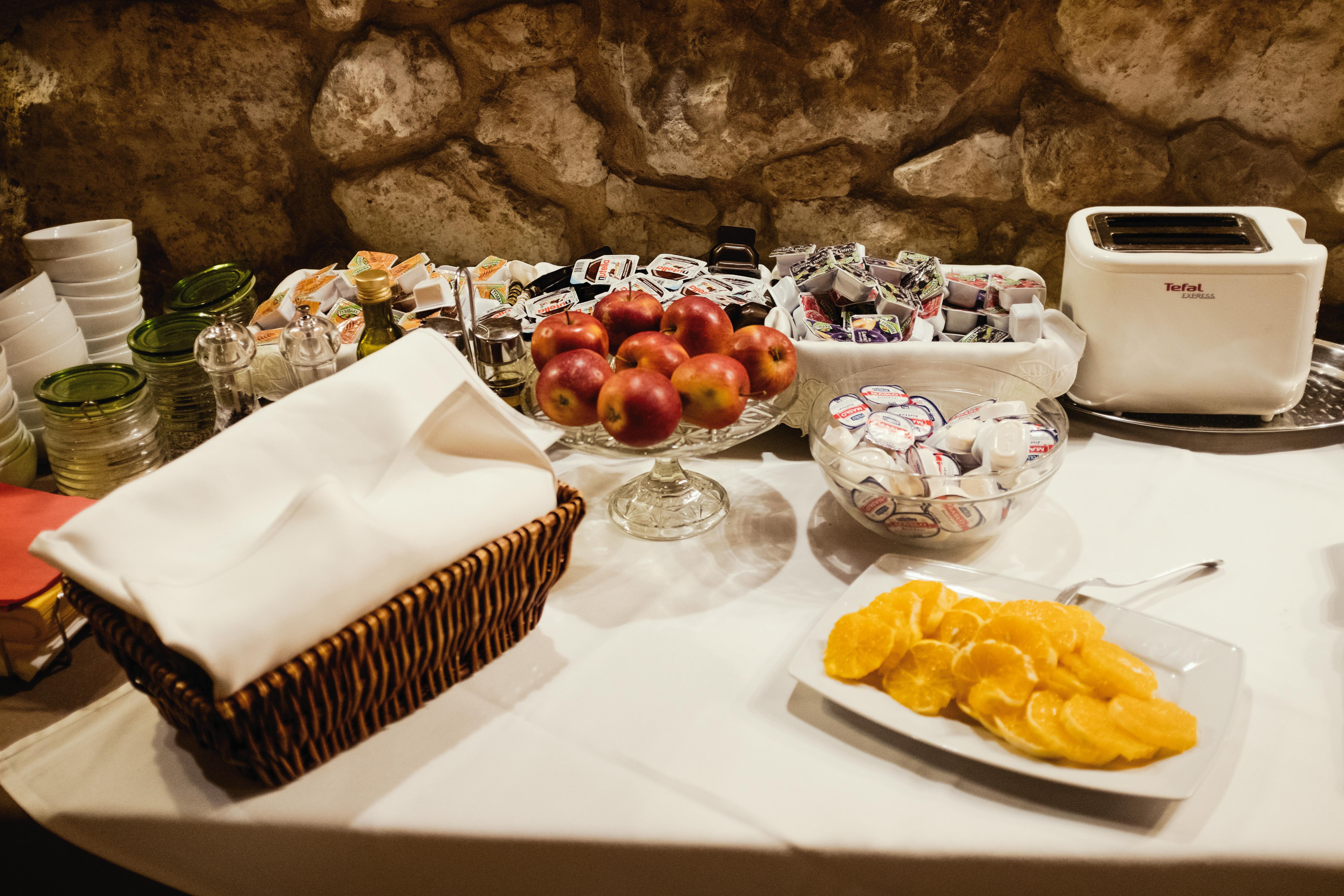 Hotel Eden Krakow Ngoại thất bức ảnh